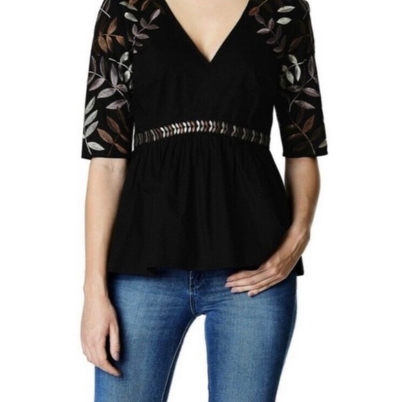 Beautifully embroidered babydoll/peplum blouse - Picture 3 of 7